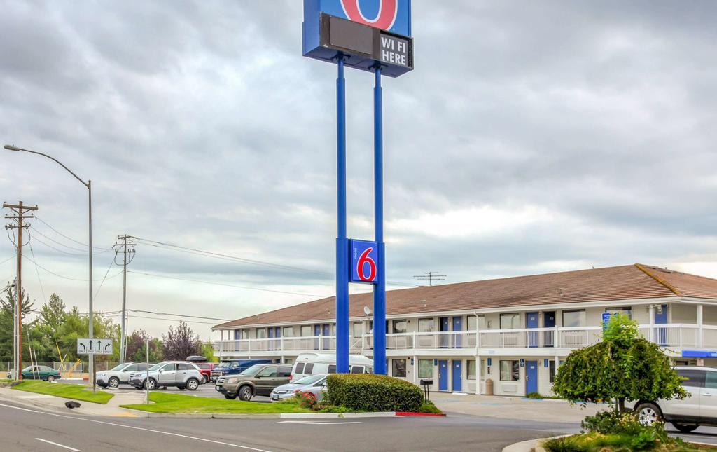 Motel 6-Medford, Or - North Dış mekan fotoğraf